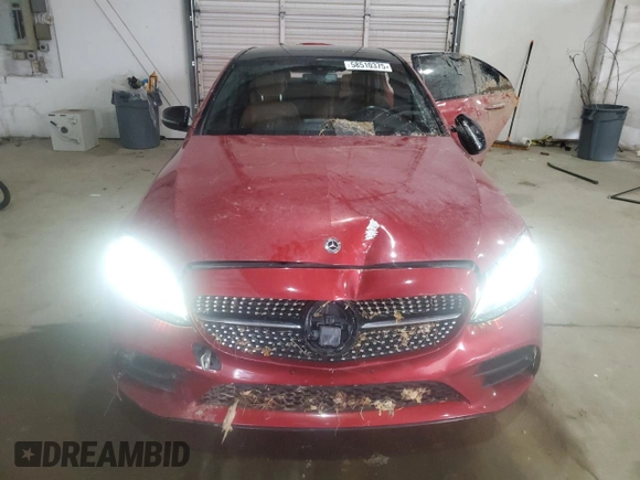 2019 Mercedes-Benz C 300 with VIN 55SWF8EB1KU299857, listed as a Copart auction lot 58510375 with 68,775 mi miles and Salvage title. Bid and sale history available at DreamBid. Image 5.