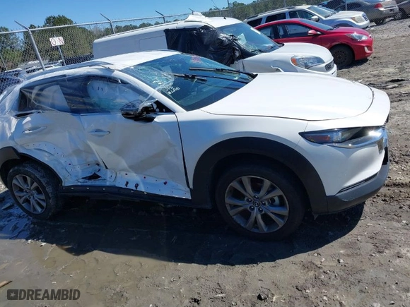 2022 Mazda CX-30 2.5 S Select Package with VIN 3MVDMBBL3NM428172, listed as a IAAI auction lot 41817412 with 21,010 mi miles. Bid and sale history available at carsss.com. Image 13.