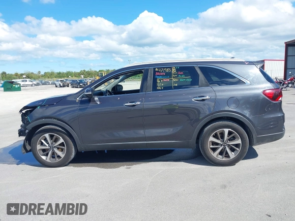 2019 Kia Sorento EX V6 with VIN 5XYPH4A55KG457294, listed as a IAAI auction lot 41641756 with 104,388 mi miles. Bid and sale history available at carsss.com. Image 15.