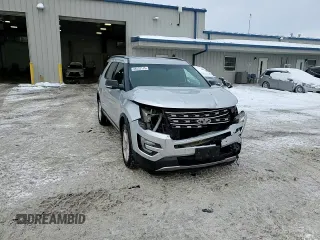 2017 Ford Explorer XLT with VIN 1FM5K8D88HGA68687, listed as a Copart auction lot 44532115 with 147,117 mi miles and Non Repairable. Bid and sale history available at carsss.com. Image 14.