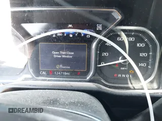 2019 GMC Sierra 1500 Denali z VIN 1GTU9FEL5KZ387012, wystawiony jako IAAI lot #42002743 z przebiegiem 124 718 mil mil oraz . Historia ofert i sprzedaży dostępna na DreamBid. Obrazek 7.