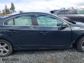 2013 Volvo S60 T5 with VIN YV1612FH5D2221369, listed as a IAAI auction lot 42019723 with 96,002 mi miles. Bid and sale history available at carsss.com. Image 13.