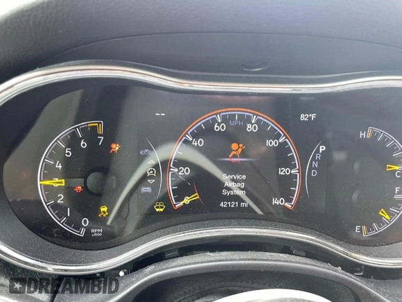 2018 Jeep Grand Cherokee Laredo E with VIN 1C4RJFAG7JC266912, listed as a Copart auction lot 51964465 with 42,121 mi miles and Salvage Title. Bid and sale history available at carsss.com. Image 9.