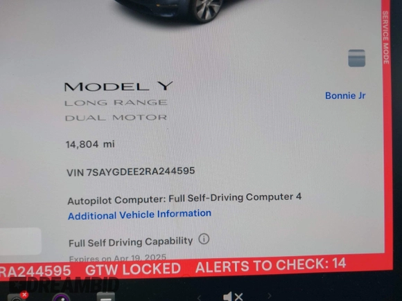2024 Tesla Model Y Long Range z VIN 7SAYGDEE2RA244595, wystawiony jako IAAI lot #41964965 z przebiegiem 14 804 mil mil oraz . Historia ofert i sprzedaży dostępna na DreamBid. Obrazek 7.