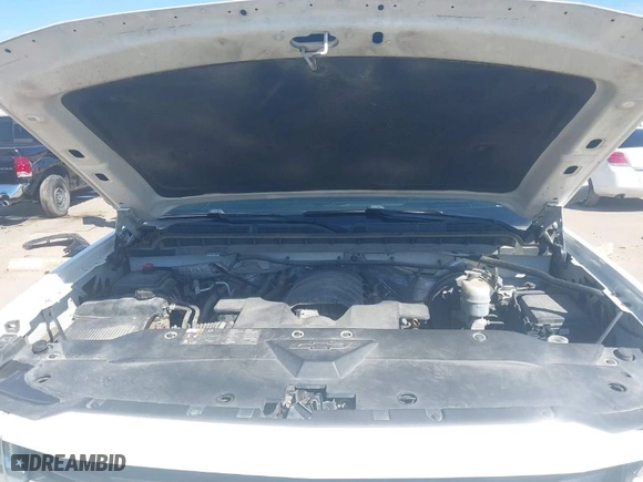 2018 Chevrolet Silverado 1500 LT with VIN 3GCPCREC3JG374127, listed as a IAAI auction lot 41635323 with 85,435 mi miles. Bid and sale history available at carsss.com. Image 10.