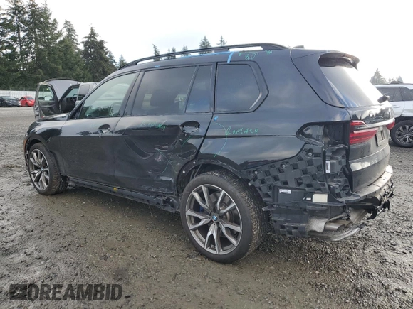 2022 BMW X7 M50i with VIN 5UXCX6C01N9L57177, listed as a Copart auction lot 88522035 with 33,031 mi miles and Salvage Title. Bid and sale history available at carsss.com. Image 2.