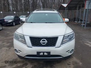 2015 Nissan Pathfinder S z VIN 5N1AR2MM8FC703674, wystawiony jako IAAI lot #41548944 z przebiegiem 100 150 mil mil oraz . Historia ofert i sprzedaży dostępna na DreamBid. Obrazek 12.