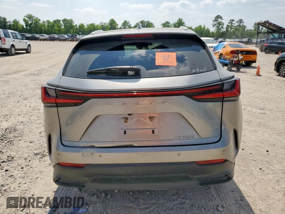 2024 Lexus NX 250 Premium z VIN 2T2GDCAZ3RC008951, wystawiony jako Copart lot #56560605 z przebiegiem 21 553 mil mil oraz Szkoda całkowita • Salvage title. Historia ofert i sprzedaży dostępna na DreamBid. Obrazek 6.