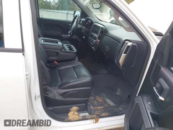 2018 Chevrolet Silverado 1500 LT with VIN 3GCUKREC3JG375591, listed as a IAAI auction lot 40887974 with 72,453 mi miles. Bid and sale history available at carsss.com. Image 5.