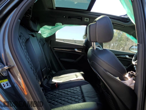 2019 Audi SQ5 Premium Plus z VIN WA1B4AFY3K2047735, wystawiony jako Copart lot #52304265 z przebiegiem Nie podano mil oraz Szkoda całkowita • Salvage title. Historia ofert i sprzedaży dostępna na DreamBid. Obrazek 11.