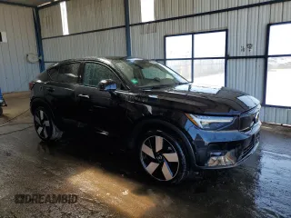 2023 Volvo C40 Recharge Pure Electric Ultimate with VIN YV4ED3GM6P2062387, listed as a Copart auction lot 61333974 with 26,868 mi miles and Clean Title. Bid and sale history available at carsss.com. Image 4.