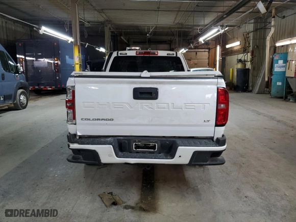 2022 Chevrolet Colorado 2WD LT with VIN 1GCHSCEA2N1246873, listed as a Copart auction lot 43999335 with 36,887 mi miles and Salvage Title. Bid and sale history available at carsss.com. Image 6.