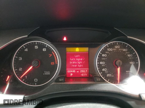 2009 Audi A4 z VIN WAUGF98K49A167487, wystawiony jako Copart lot #70488014 z przebiegiem 68 446 mil mil oraz Szkoda całkowita • Salvage title. Historia ofert i sprzedaży dostępna na DreamBid. Obrazek 9.