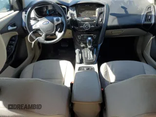 2014 Ford Focus Electric with VIN 1FADP3R40EL259832, listed as a Copart auction lot 49326015 with 58,774 mi miles and Clean title. Bid and sale history available at DreamBid. Image 8.