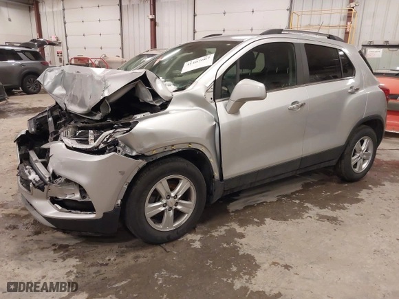 2018 Chevrolet Trax LT with VIN KL7CJLSB6JB728001, listed as a IAAI auction lot 41167667 with 114,702 mi miles. Bid and sale history available at carsss.com. Image 17.
