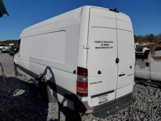 2015 Freightliner Sprinter with VIN WDYPE8CC8F5998841, listed as a Copart auction lot 89322525 with Not Provided miles and Salvage Title. Bid and sale history available at DreamBid. Image 2.