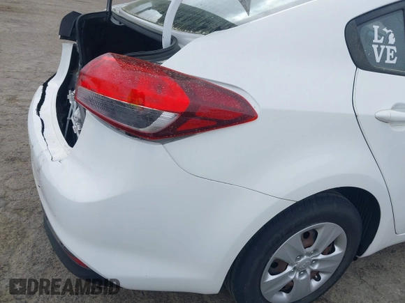 2018 Kia Forte LX with VIN 3KPFK4A78JE243751, listed as a IAAI auction lot 41907111 with 101,729 mi miles. Bid and sale history available at carsss.com. Image 18.