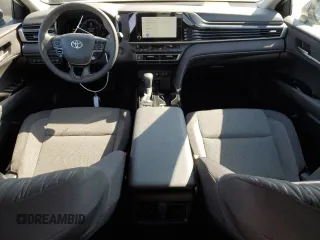 2025 Toyota Camry LE with VIN 4T1DAACKXSU526046, listed as a Copart auction lot 54517705 with 20,721 mi miles and Clean Title. Bid and sale history available at DreamBid. Image 8.