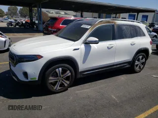 2022 Mercedes-Benz EQB 300 z VIN W1N9M0KB5NN008656, wystawiony jako Copart lot #66552243 z przebiegiem Nie podano mil oraz . Historia ofert i sprzedaży dostępna na DreamBid. Obrazek 1.