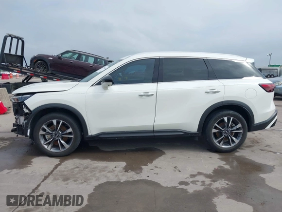 2023 Infiniti QX60 Luxe with VIN 5N1DL1FS0PC356315, listed as a IAAI auction lot 42177668 with 30,690 mi miles and . Bid and sale history available at DreamBid. Image 15.