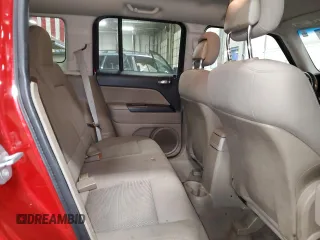 2010 Jeep Patriot Sport z VIN 1J4NF1GB5AD620526, wystawiony jako Copart lot #89088465 z przebiegiem 131 288 mil mil oraz Szkoda całkowita • Salvage title. Historia ofert i sprzedaży dostępna na DreamBid. Obrazek 11.