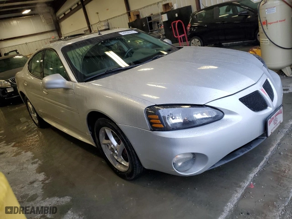 2004 Pontiac Grand Prix GTP with VIN 2G2WR524841293951, listed as a Copart auction lot 44896635 with 182,348 mi miles and Salvage Title. Bid and sale history available at carsss.com. Image 4.