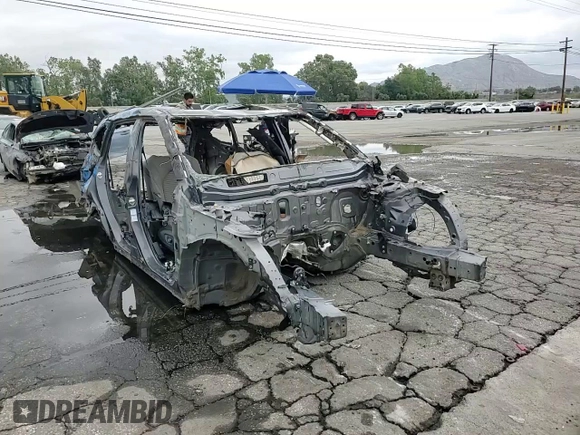 2022 Toyota Highlander XSE z VIN 5TDJZRBH9NS213244, wystawiony jako Copart lot #55754315 z przebiegiem Nie podano mil oraz Szkoda całkowita • Salvage title. Historia ofert i sprzedaży dostępna na DreamBid. Obrazek 13.