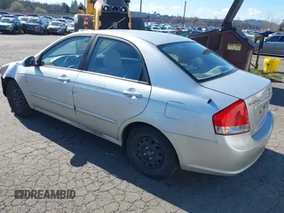 2009 Kia Spectra EX z VIN KNAFE221395666845, wystawiony jako IAAI lot #41721051 z przebiegiem 178 592 mil mil oraz . Historia ofert i sprzedaży dostępna na DreamBid. Obrazek 3.