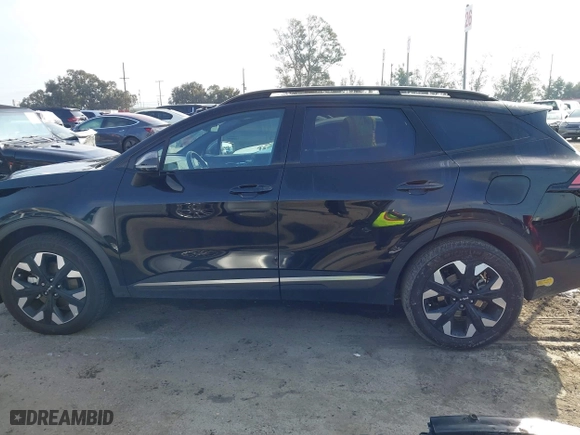 2023 Kia Sportage Plug-In Hybrid X-Line with VIN KNDPYDAH9P7027170, listed as a IAAI auction lot 41583963 with 15,276 mi miles. Bid and sale history available at carsss.com. Image 15.