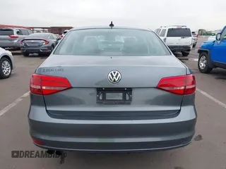 2015 Volkswagen Jetta Sedan 1.8T SE with VIN 3VWD17AJ9FM286917, listed as a IAAI auction lot 41904565 with 166,841 mi miles. Bid and sale history available at carsss.com. Image 16.