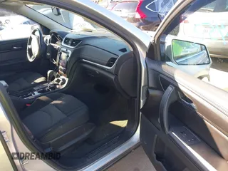 2015 Chevrolet Traverse LT с VIN 1GNKRHKD5FJ139404, выставлен на аукционе IAAI как лот 41744152 с пробегом 54 887 миль миль и . История ставок и продаж доступна на DreamBid. Изображение 5.