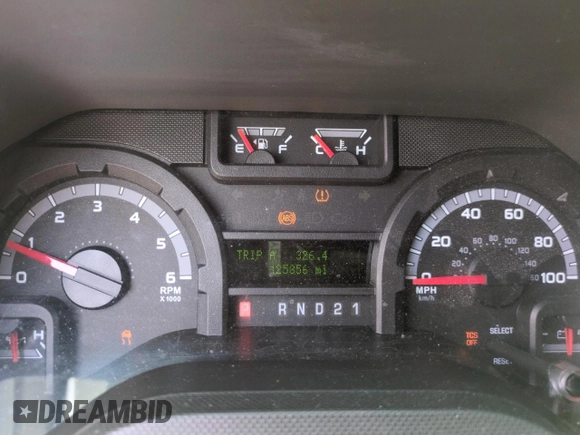2013 Ford Econoline Passenger XL with VIN 1FBSS3BLXDDB07720, listed as a Copart auction lot 64886215 with 125,856 mi miles and Clean title. Bid and sale history available at DreamBid. Image 9.