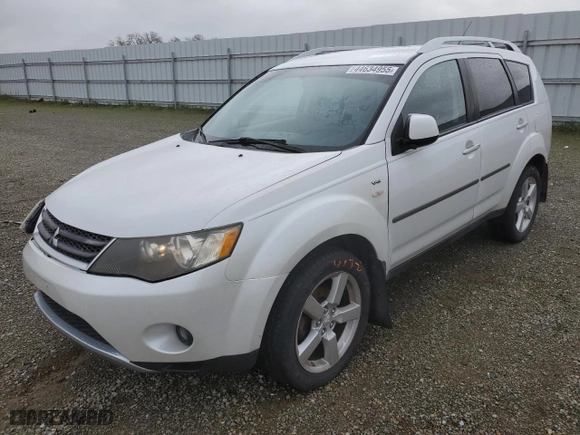 2008 Mitsubishi Outlander XLS with VIN JA4MT41X98Z013486, listed as a Copart auction lot 44634955 with 146,162 mi miles and Salvage Title. Bid and sale history available at carsss.com. Image 1.