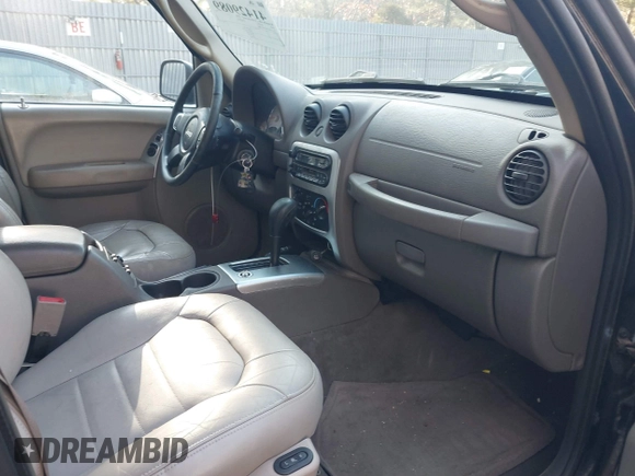 2004 Jeep Liberty Limited with VIN 1J4GL58K44W257636, listed as a IAAI auction lot 41429089 with 134,124 mi miles. Bid and sale history available at carsss.com. Image 5.