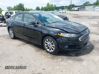2017 Ford Fusion SE z VIN 3FA6P0H71HR363643, wystawiony jako IAAI lot #42764856 z przebiegiem 82 805 mil mil oraz . Historia ofert i sprzedaży dostępna na DreamBid. Obrazek 1.