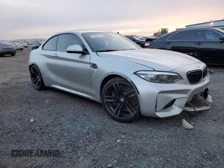 2018 BMW M2 z VIN WBS1J5C55JVA12540, wystawiony jako Copart lot #39402763 z przebiegiem 23 339 mil mil oraz . Historia ofert i sprzedaży dostępna na DreamBid. Obrazek 4.