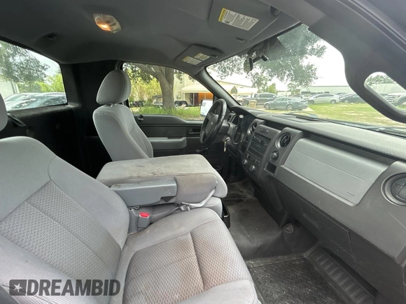 2013 Ford F-150 XL with VIN 1FTMF1CM7DFE09796, listed as a Copart auction lot 59937875 with 67,872 mi miles and Clean title. Bid and sale history available at DreamBid. Image 6.