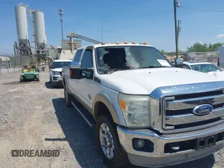 2011 Ford F-250 XL z VIN 1FT7W2BT3BEC34736, wystawiony jako IAAI lot #42133087 z przebiegiem Nie podano mil oraz . Historia ofert i sprzedaży dostępna na DreamBid. Obrazek 6.