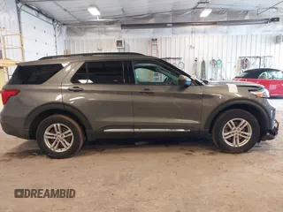 2023 Ford Explorer XLT with VIN 1FMSK8DH2PGB45913, listed as a IAAI auction lot 41701277 with 13,939 mi miles. Bid and sale history available at carsss.com. Image 13.