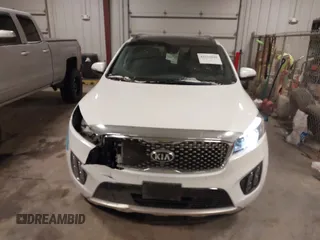 2018 Kia Sorento SX with VIN 5XYPKDA55JG388400, listed as a IAAI auction lot 41332048 with 70,153 mi miles and . Bid and sale history available at DreamBid. Image 13.