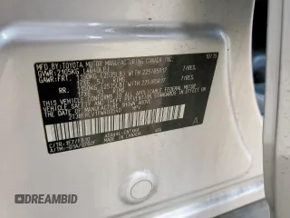 2015 Toyota RAV4 LE z VIN 2T3BFREV1FW403540, wystawiony jako Copart lot #60670675 z przebiegiem 106 965 mil mil oraz Szkoda całkowita • Salvage title. Historia ofert i sprzedaży dostępna na DreamBid. Obrazek 13.