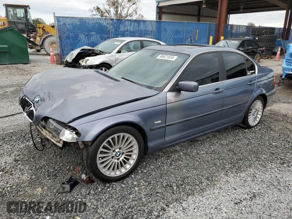 2001 BMW 3 Series 330i with VIN WBAAV53411FJ64807, listed as a Copart auction lot 86621834 with 213,899 mi miles and Salvage Title. Bid and sale history available at carsss.com. Image 1.