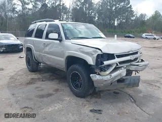 2005 Chevrolet Tahoe Z71 with VIN 1GNEK13T05R246648, listed as a IAAI auction lot 41483045 with 312,536 mi miles. Bid and sale history available at carsss.com. Image 1.