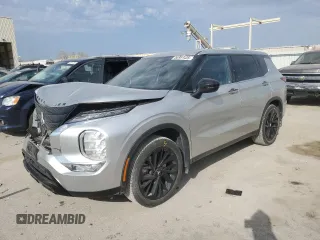 2022 Mitsubishi Outlander SE с VIN JA4J3UA86NZ078562, выставлен на аукционе Copart как лот 50887435 с пробегом 25 353 миль миль и Списание • Salvage title. История ставок и продаж доступна на DreamBid. Изображение 1.