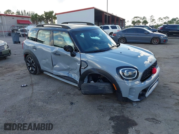 2024 MINI Countryman Cooper S with VIN WMZ53BR01R3R51959, listed as a IAAI auction lot 41187692 with 7,177 mi miles and . Bid and sale history available at DreamBid. Image 1.