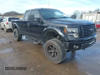 2014 Ford F-150 XL with VIN 1FTFX1EF0EKF52103, listed as a IAAI auction lot 41118947 with 90,471 mi miles. Bid and sale history available at carsss.com. Image 1.