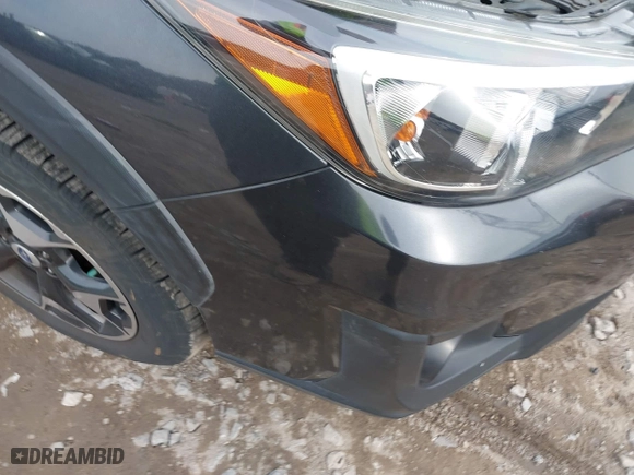 2018 Subaru Crosstrek Premium with VIN JF2GTABC3JH257449, listed as a IAAI auction lot 41999467 with 104,481 mi miles. Bid and sale history available at carsss.com. Image 6.