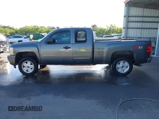 2011 Chevrolet Silverado 1500 LT with VIN 1GCRKSE37BZ188210, listed as a IAAI auction lot 42013862 with 150,898 mi miles. Bid and sale history available at carsss.com. Image 14.
