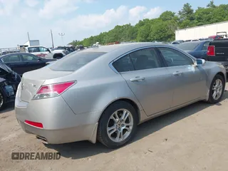 2010 Acura TL z VIN 19UUA8F21AA017361, wystawiony jako IAAI lot #42395500 z przebiegiem 123 225 mil mil oraz . Historia ofert i sprzedaży dostępna na DreamBid. Obrazek 4.
