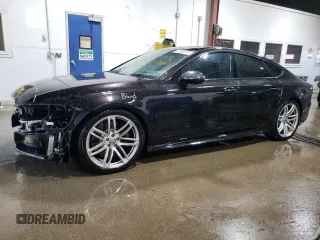 2016 Audi RS 7 Prestige z VIN WUAW2AFC6GN901384, wystawiony jako Copart lot #72009274 z przebiegiem 83 717 mil mil oraz Nie do naprawy. Historia ofert i sprzedaży dostępna na DreamBid. Obrazek 1.